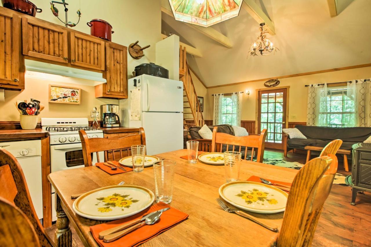 Clearwater Cabin On 10 Acres With Trout Stream! Monterey 외부 사진